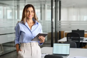 Programowanie niskopoziomowe a wysokopoziomowe